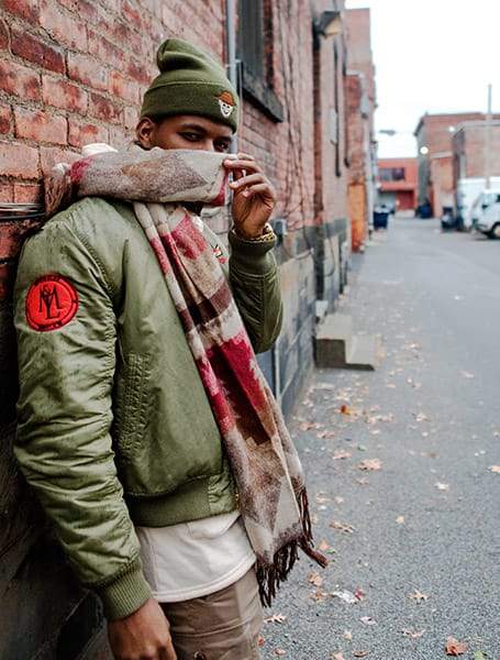 Men's Guide On How To Wear A Scarf All Year Round | THE STYLE INSIDER