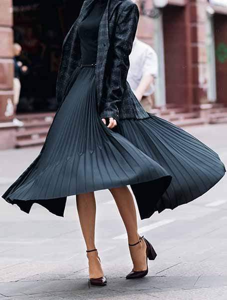 What To Wear With A Skirt: Inspiration For Every Style - THE STYLE INSIDER