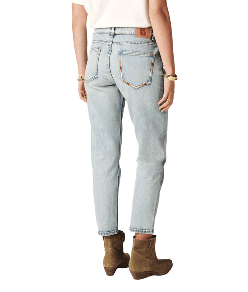 Ankle-grazing Jeans - Bue