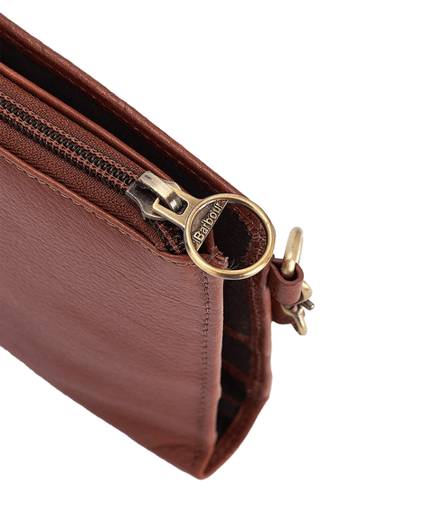 Laire Travel Purse - Brown