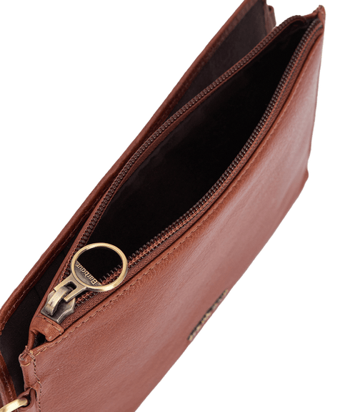 Laire Travel Purse - Brown