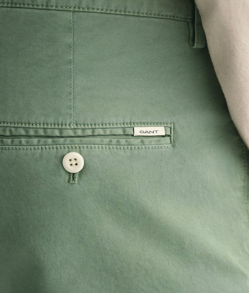 Sunfaded slim fit shorts - Green