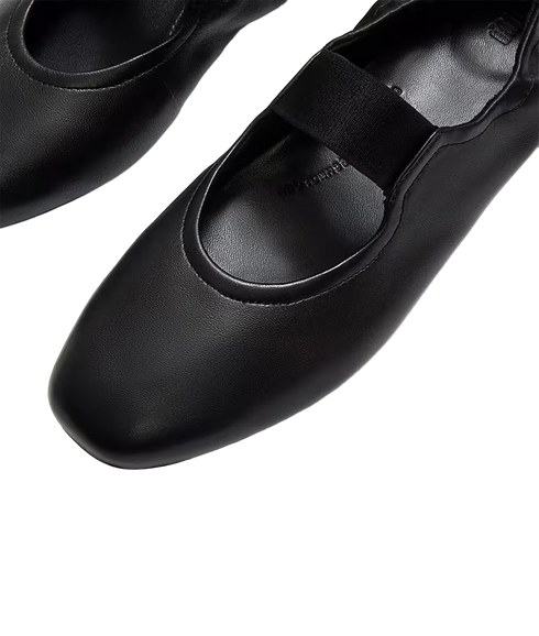 Delicato Poise Leather Mary Janes - Black