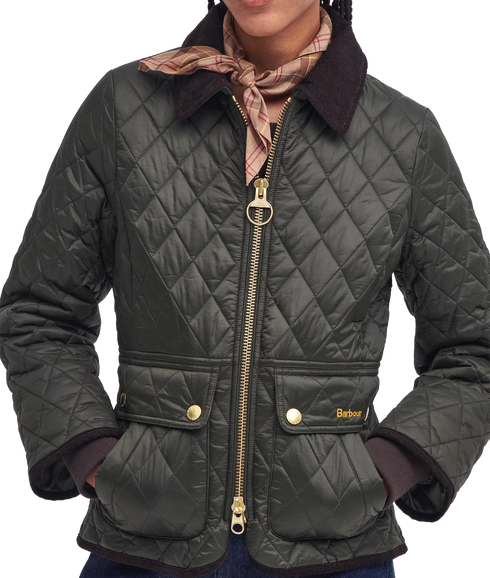 Fitted Beadnell Quilted Jacket - Sage/Ancient