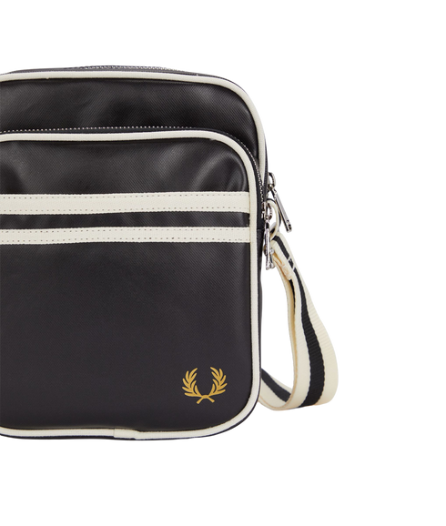 Classic Shoulder Bag - Black