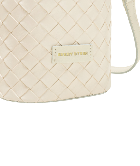 Woven Drawstring Bucket Bag - Off White
