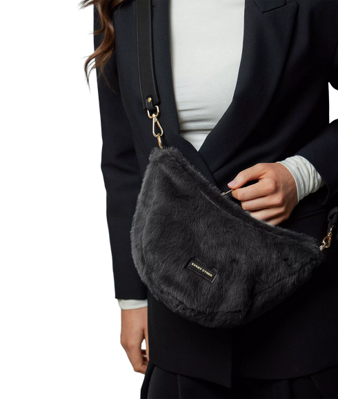 Scoop Cross Body Bag - Black