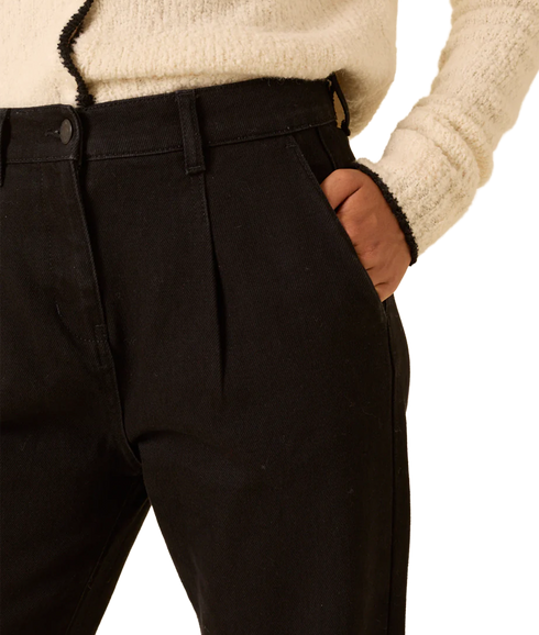 Pleat Front Straight Leg Jean - Black