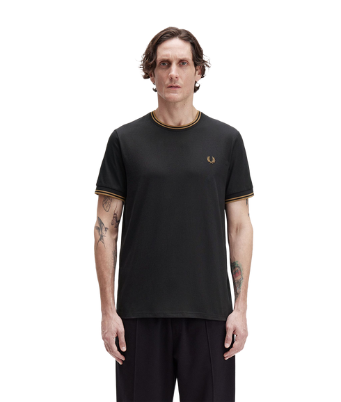 Twin Tipped T-Shirt - Black