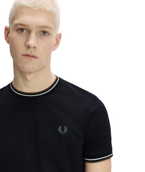 Twin Tipped T-shirt - Black