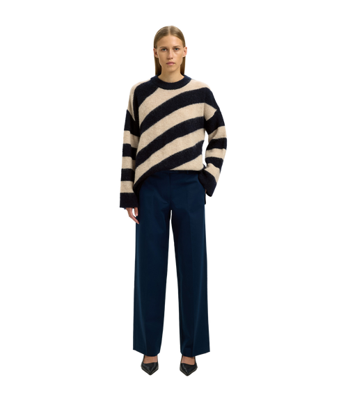 Almina Oversize Ls Knit O-Neck - Blue