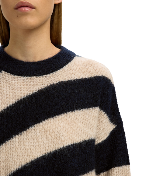 Almina Oversize Ls Knit O-Neck - Blue