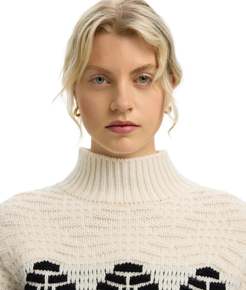 Lili LS Knit High Neck - White