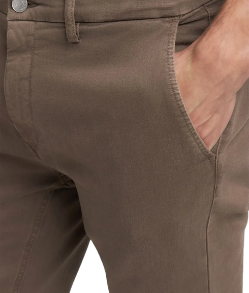 Zeumar Slim-Fit Chino Jeans - Brown
