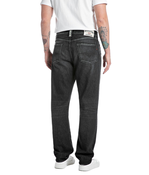 Straight Fit Jeans - Black